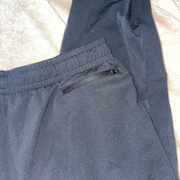Nike Black Dri-FIT Sweatpants with Zipper Pockets - Picture 4 of 4